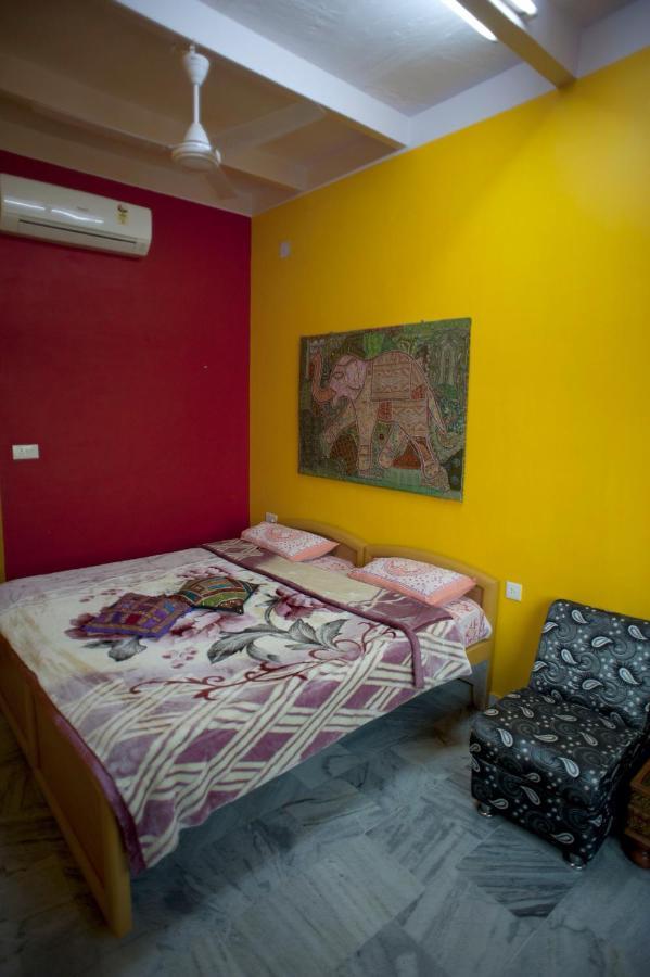 Ganpati Guest House Варанасі Екстер'єр фото