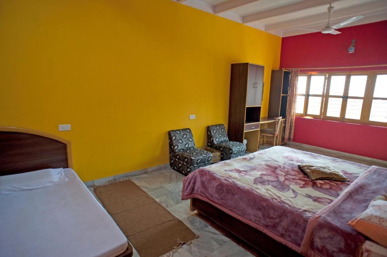 Ganpati Guest House Варанасі Екстер'єр фото