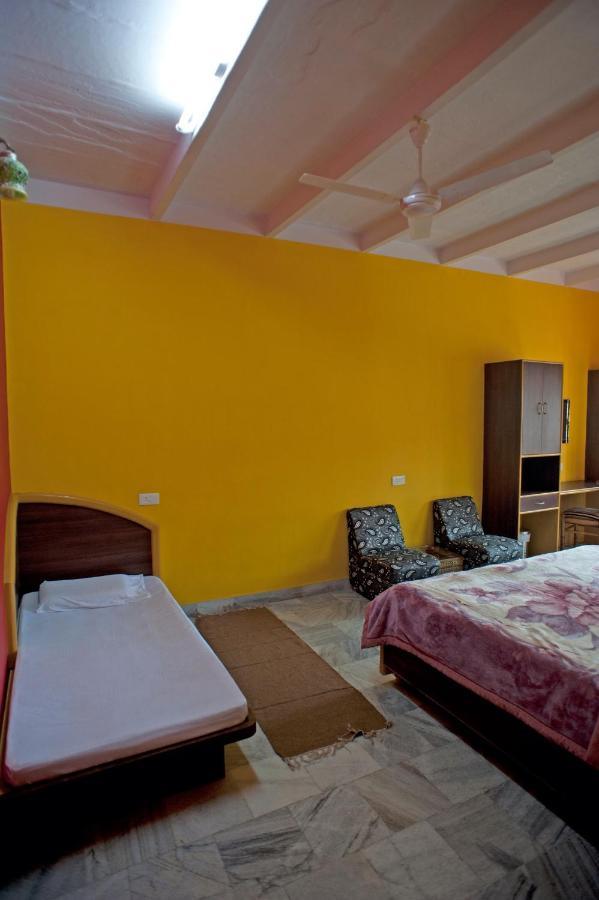 Ganpati Guest House Варанасі Екстер'єр фото