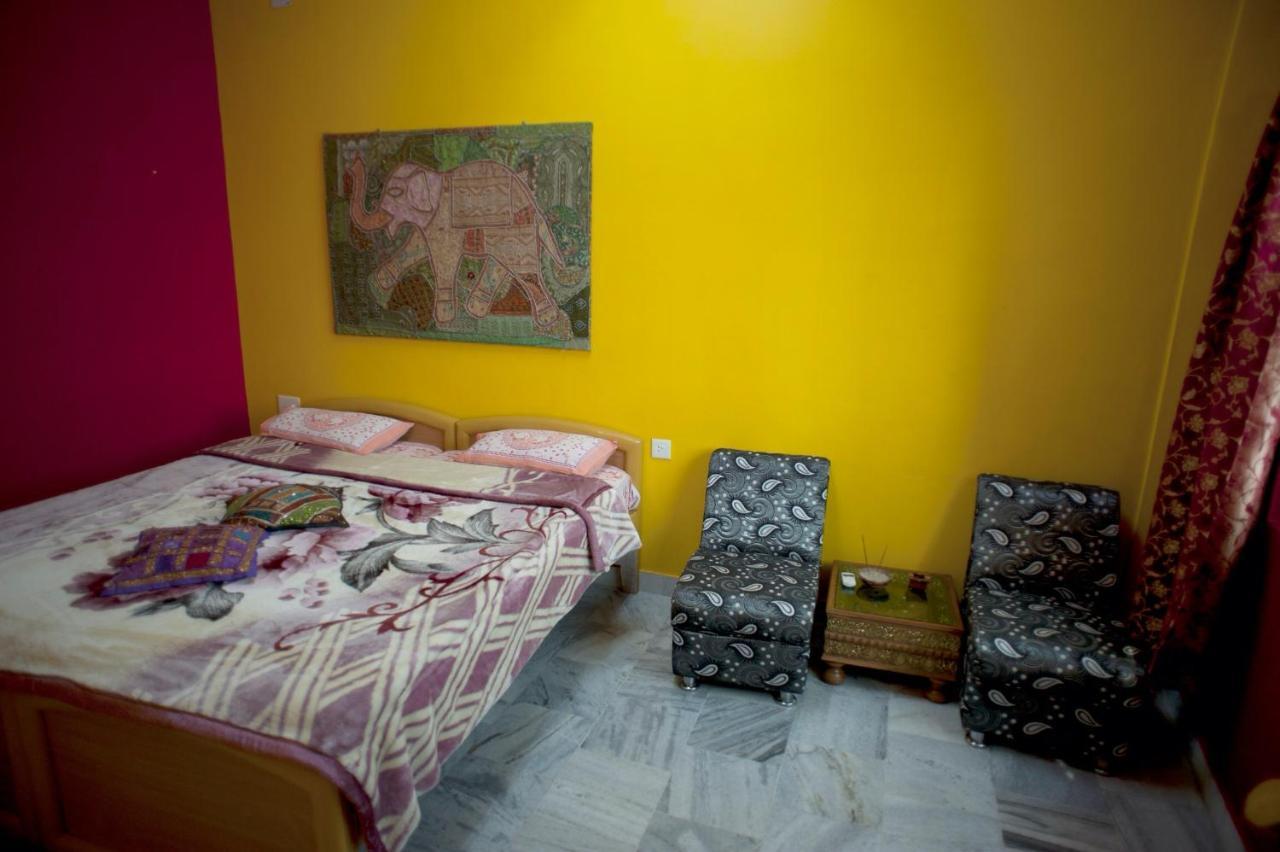 Ganpati Guest House Варанасі Екстер'єр фото